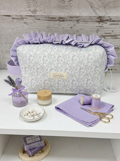 Neceser de Tela con Volante y Estampado Floral – Neceser Organizador de Maquillaje y Viaje