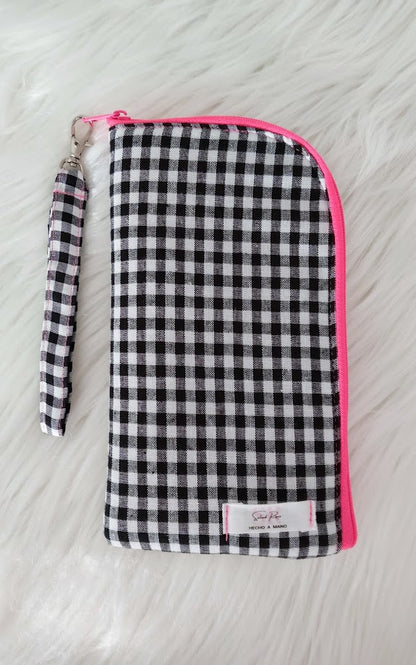 Funda de móvil acolchada con bolsillos interiores