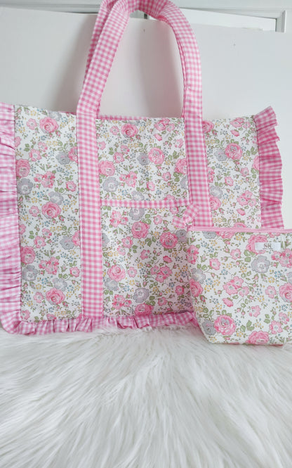 Bolso Tote de Tela con Volantes y Neceser a Juego | Hecho a Mano