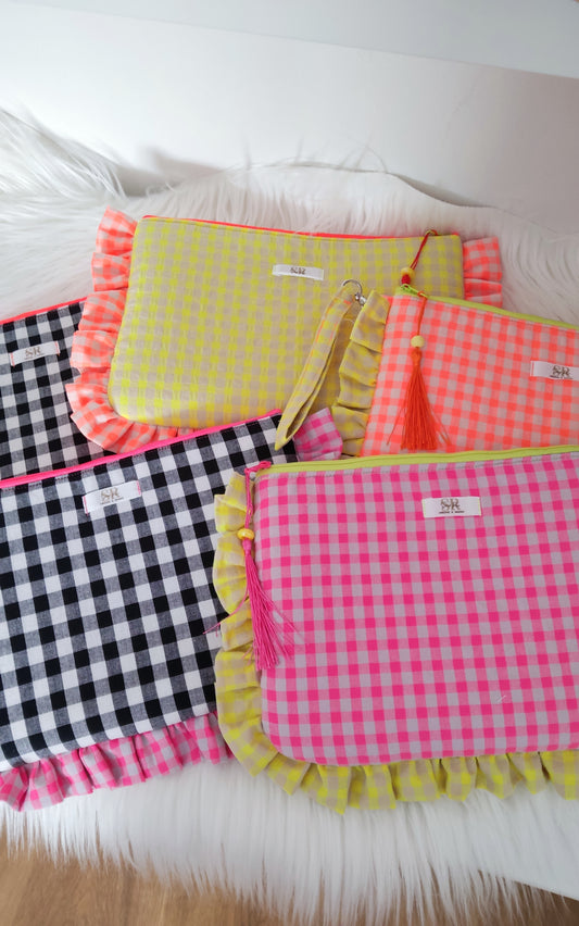Cartera de Mano Vichy con Volantes