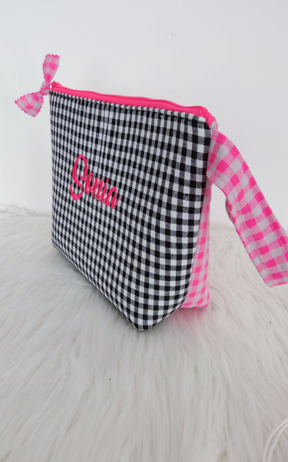 Neceser Vichy Personalizado con Nombre – Bolsa de Aseo Acolchada Vichy Negro y Rosa